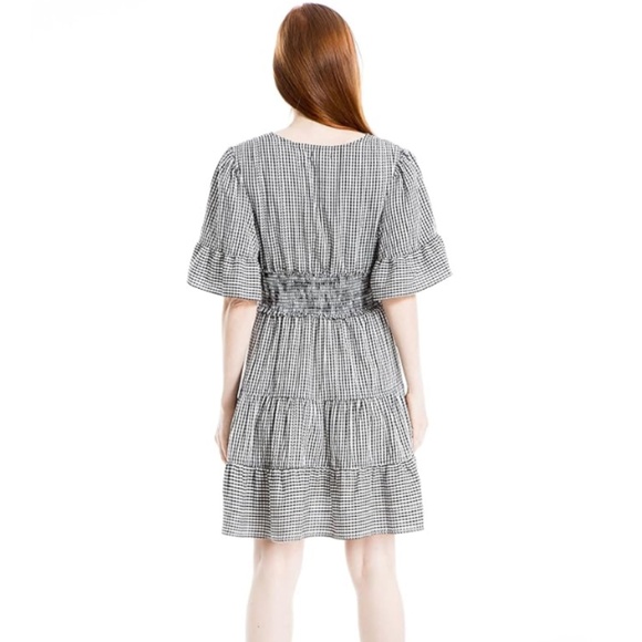 Max Studio Women's flutter sleeve tiered short dress in Size XS - Picture 3 of 7